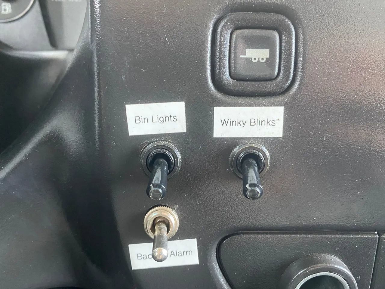 Used 2008 Chevrolet Express 3500 image 15