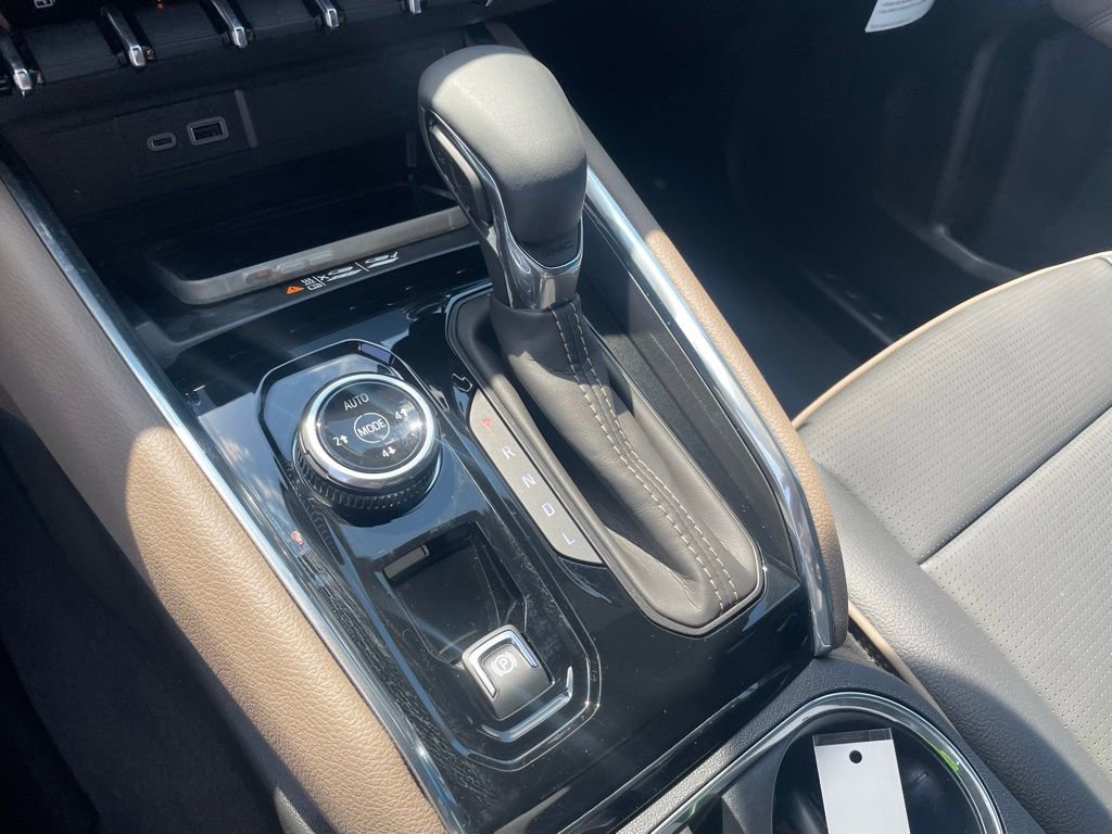 New 2026 GMC Canyon Denali image 17