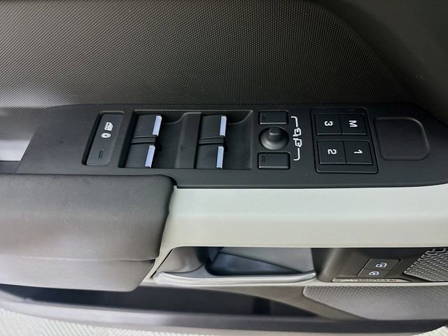 Used 2024 Land Rover Defender 110 S AWD/4WD image 20