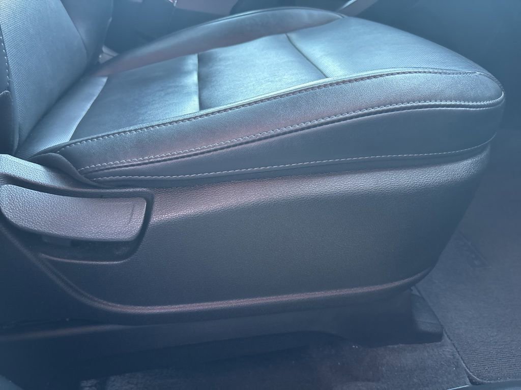 Used 2022 Kia Telluride S image 76