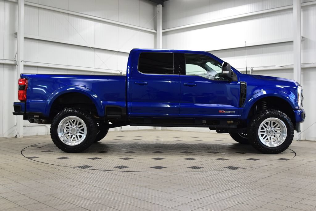 Used 2026 Ford F250 Lariat w/ Black Appearance Package AWD/4WD image 8