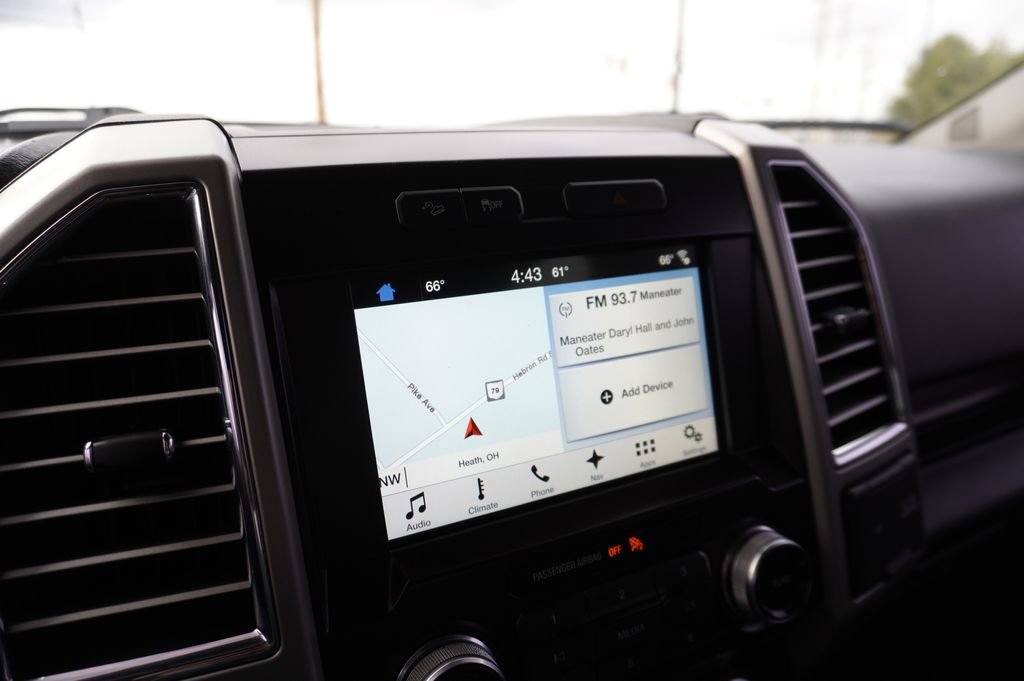 Used 2016 Ford F150 Lariat w/ Equipment Group 502A Luxury image 16