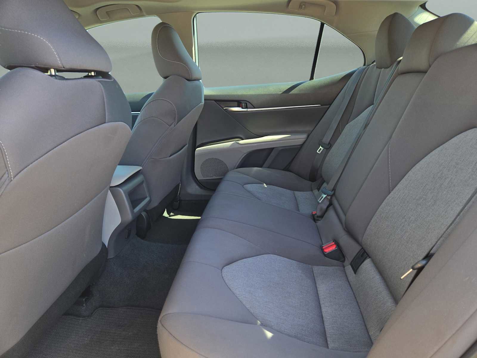 Used 2024 Toyota Camry LE w/ Convenience Package image 12