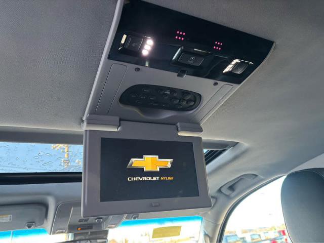 Used 2017 Chevrolet Suburban LT w/ LT Signature Package image 26