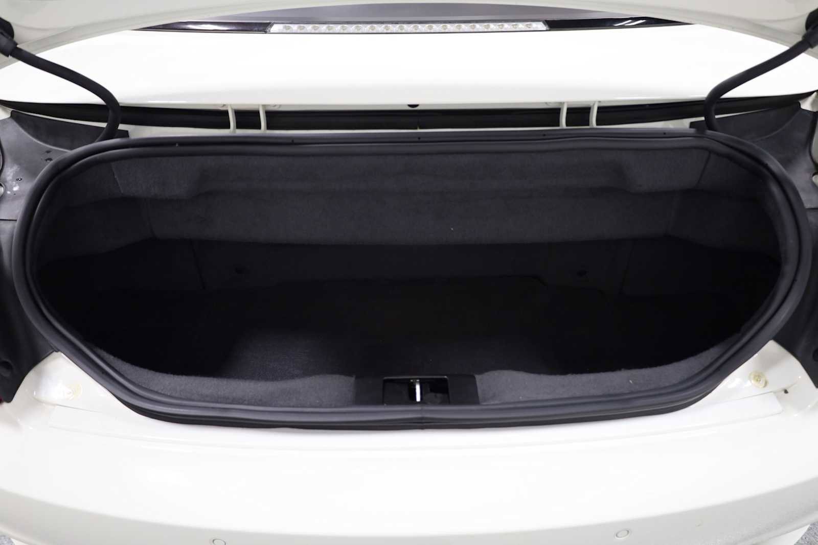 Used 2018 Maserati GranTurismo Sport image 45