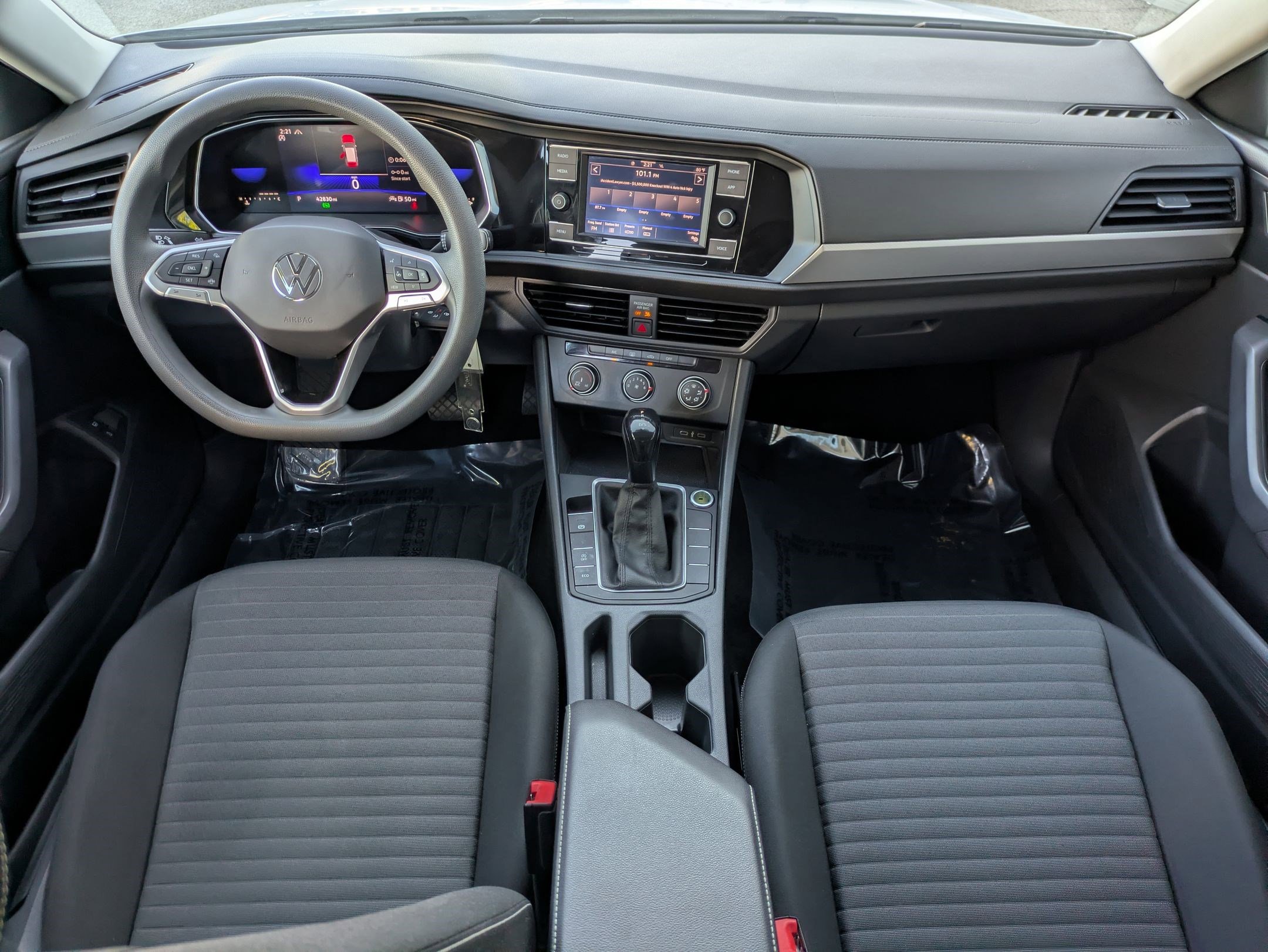 Used 2023 Volkswagen Jetta S image 23