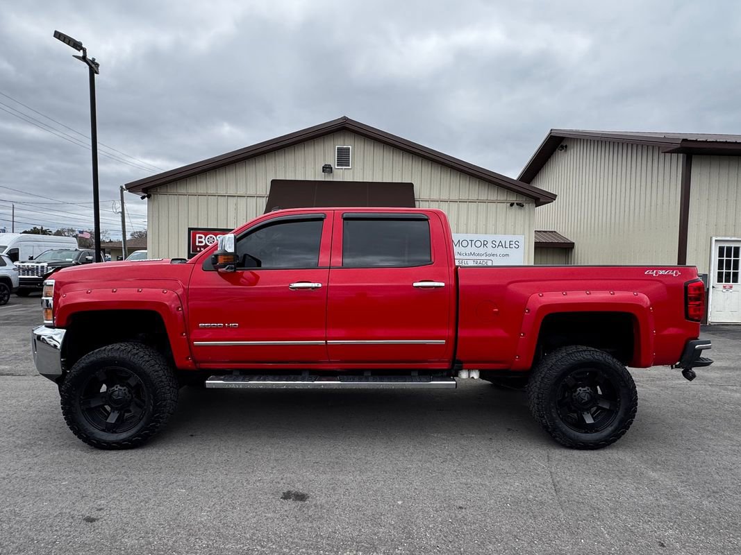 Used 2015 Chevrolet Silverado 2500 LTZ w/ Duramax Plus Package AWD/4WD image 2