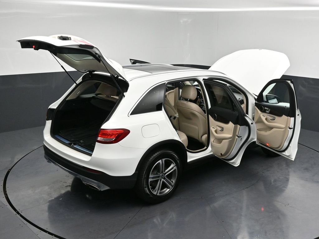 Used 2018 Mercedes-Benz GLC 300 4MATIC image 33