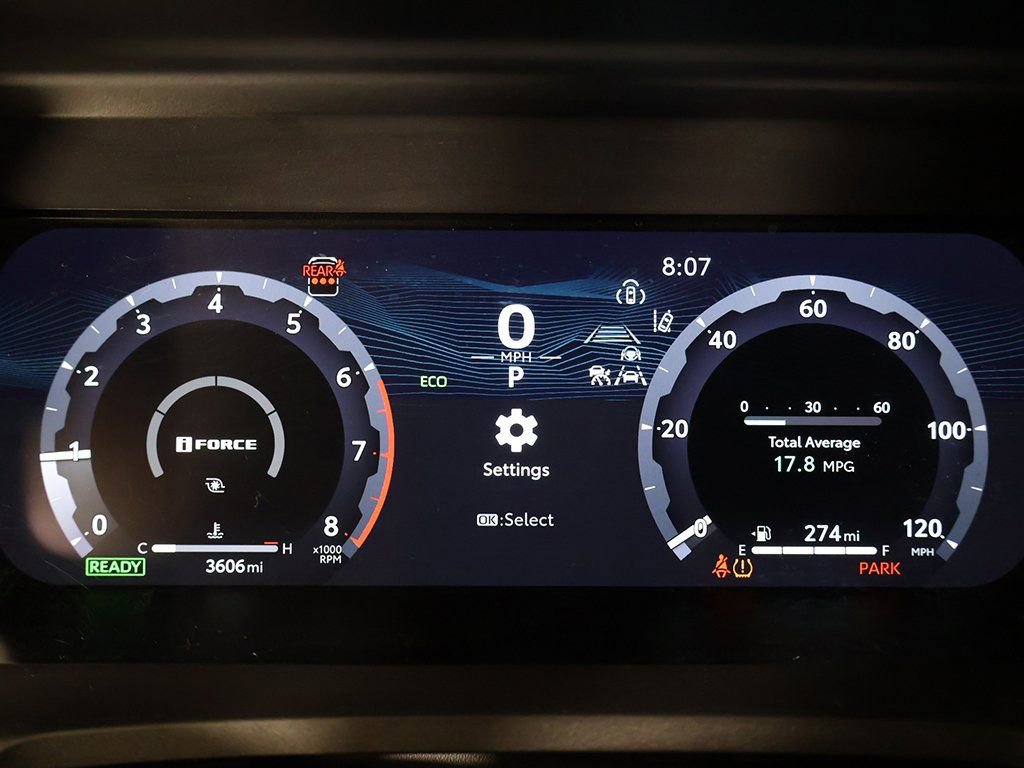 Used 2025 Toyota 4Runner TRD Off-Road AWD/4WD image 38