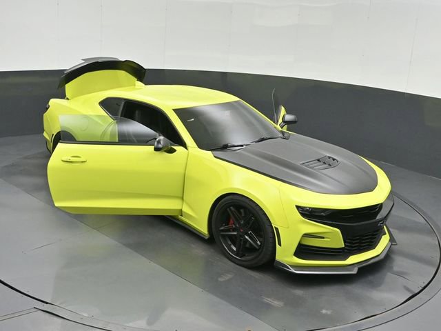 Used 2019 Chevrolet Camaro SS image 49