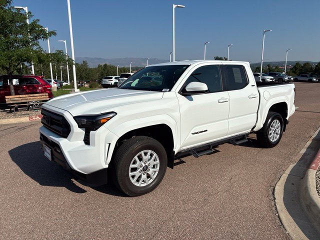 Used 2024 Toyota Tacoma SR5 AWD/4WD image 3