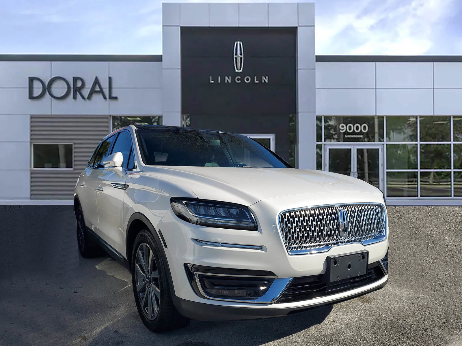Certified 2019 Lincoln Nautilus Select w/ Class II Trailer Tow Package