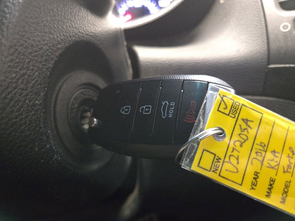 Used 2016 Kia Forte LX FWD image 20