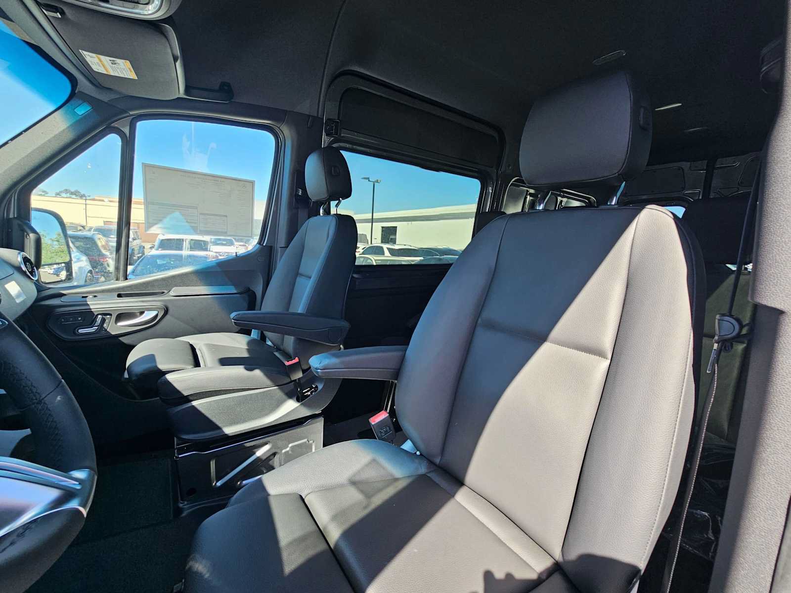 New 2026 Mercedes-Benz Sprinter 2500 image 22