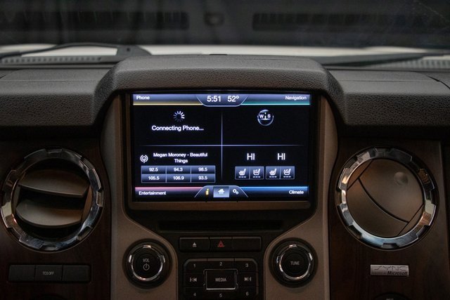 Used 2015 Ford F350 Lariat w/ Lariat Ultimate Package image 23