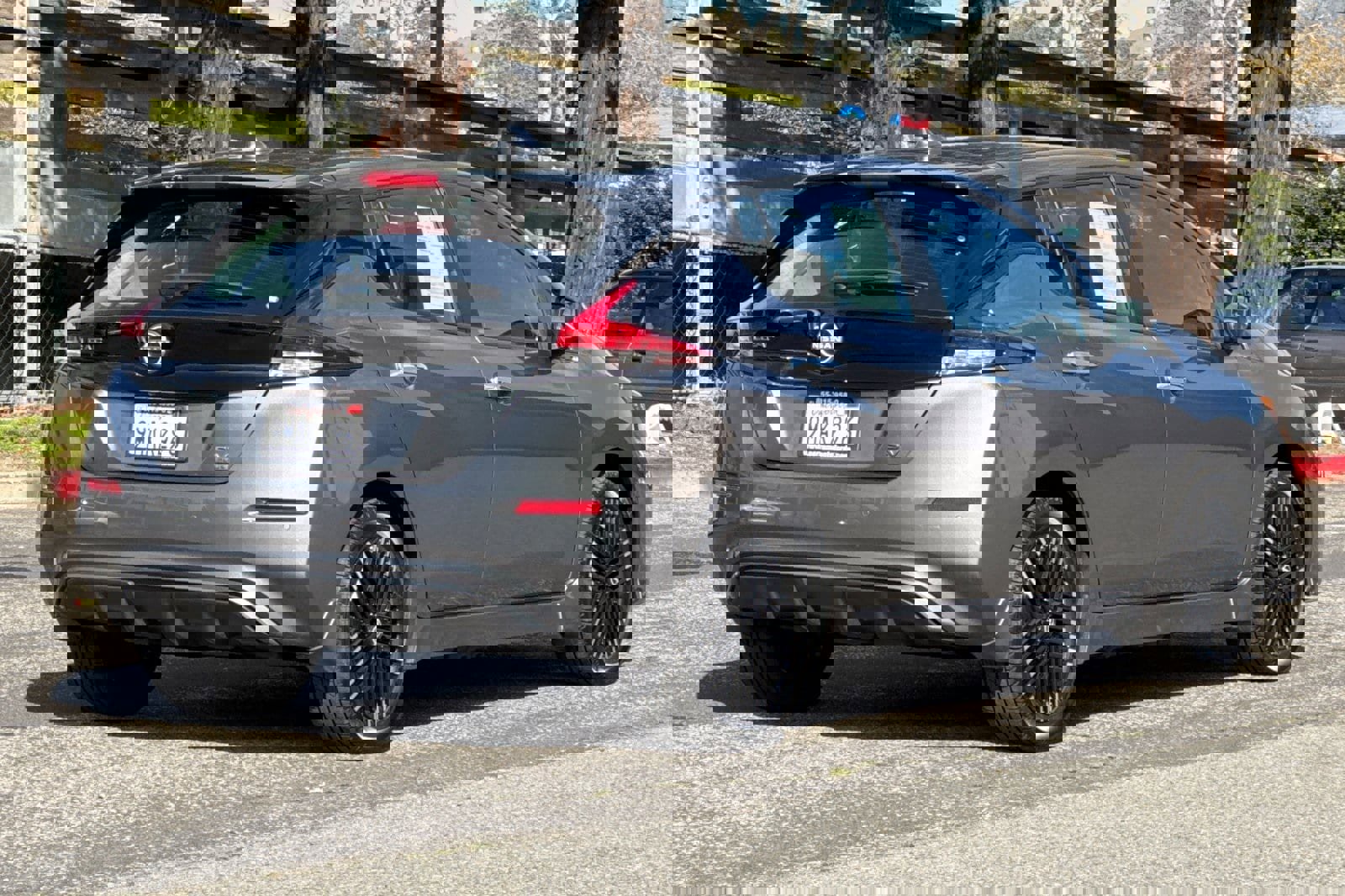 Used 2023 Nissan Leaf SV Plus image 4