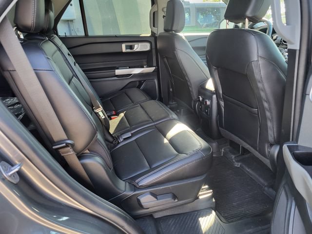 Certified 2023 Ford Explorer Limited w/ Hybrid Equipment Group 310A AWD/4WD image 10