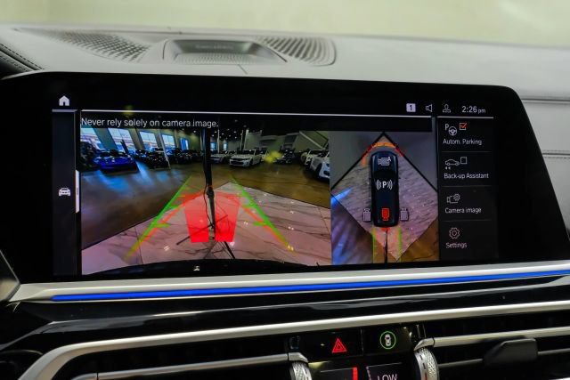 Used 2021 BMW ALPINA XB7 AWD/4WD image 30