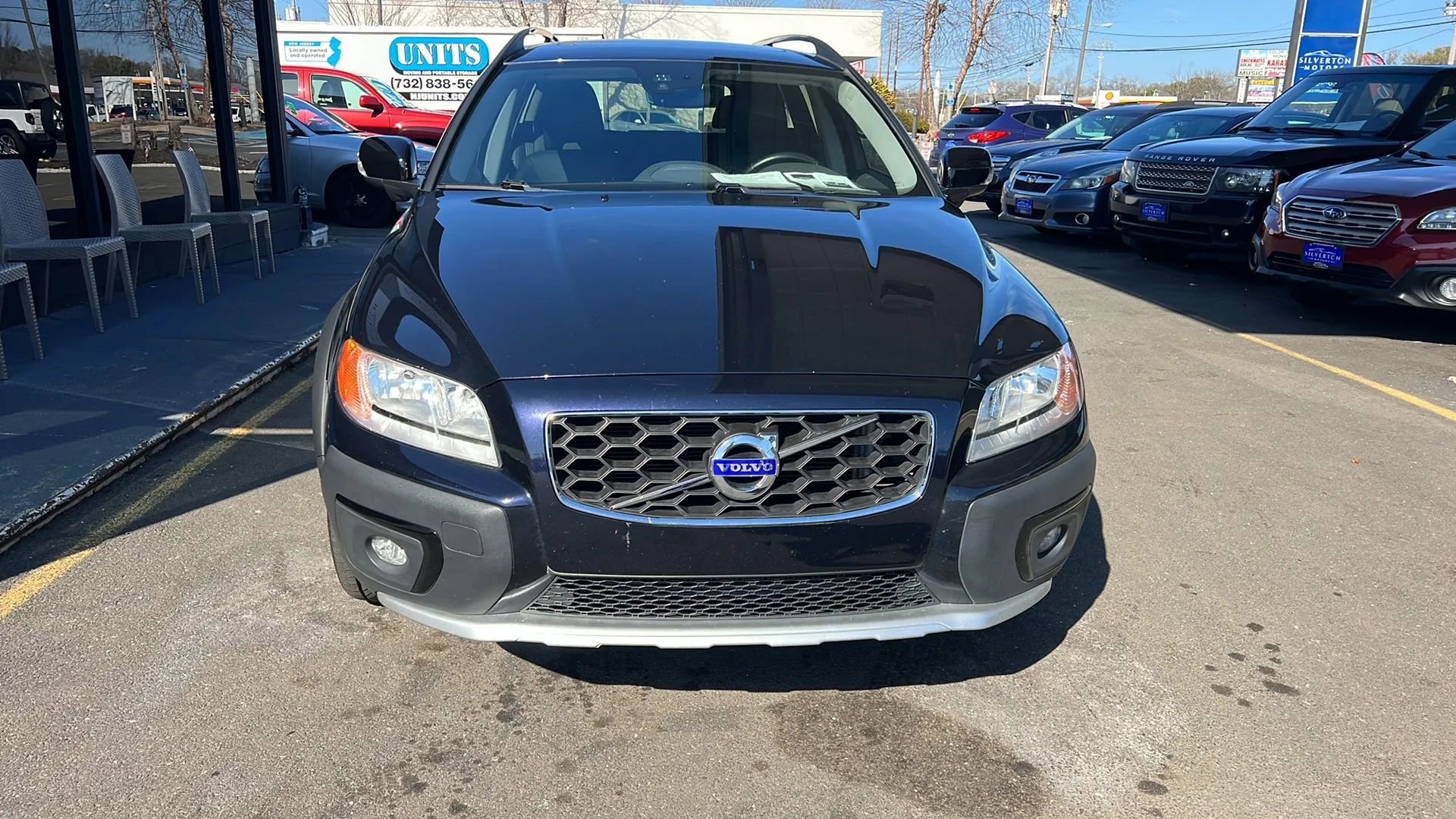 Used 2016 Volvo XC70 T5 Premier w/ Proximity Package AWD/4WD image 11