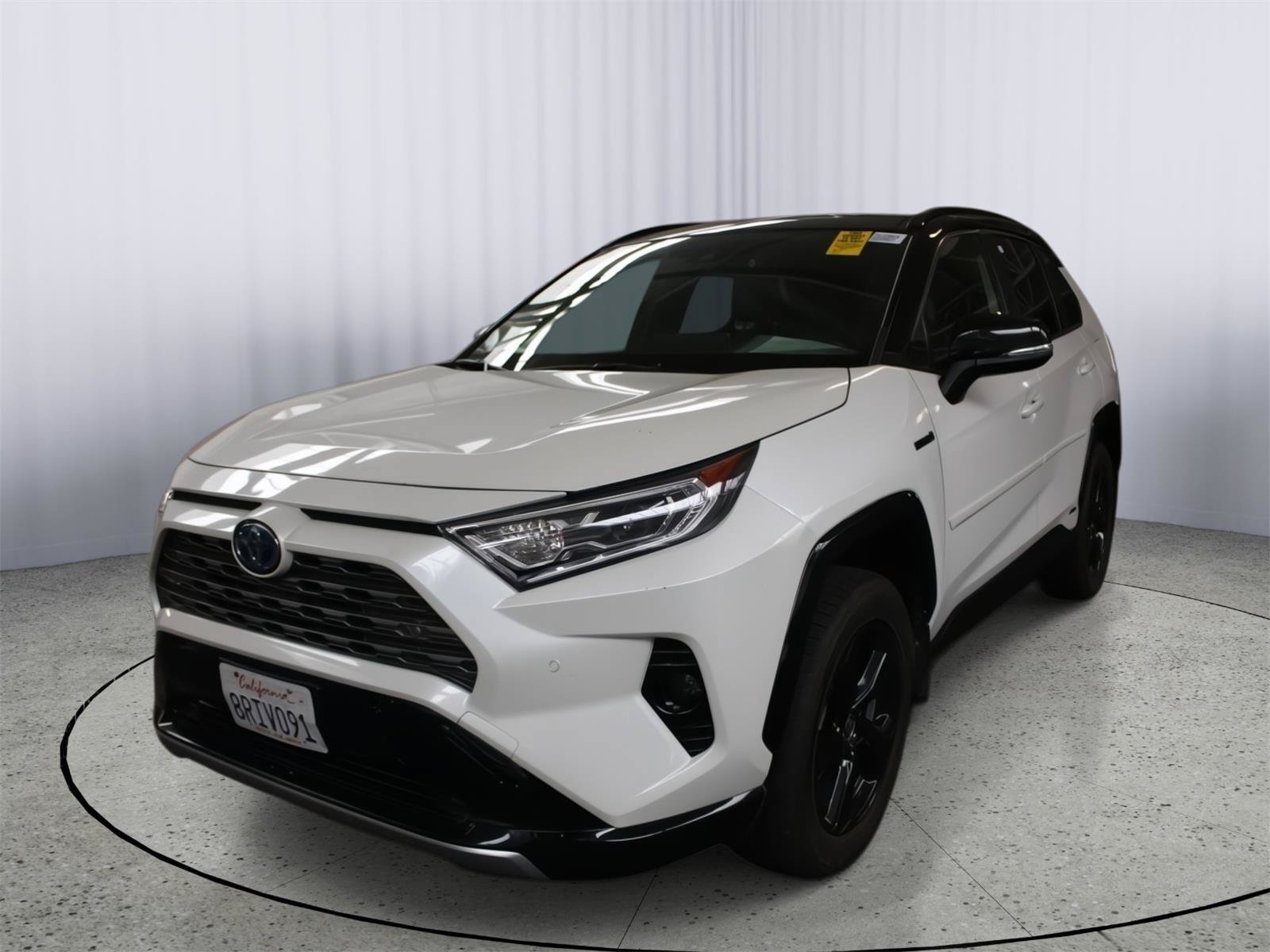 Used 2020 Toyota RAV4 XSE AWD/4WD image 3