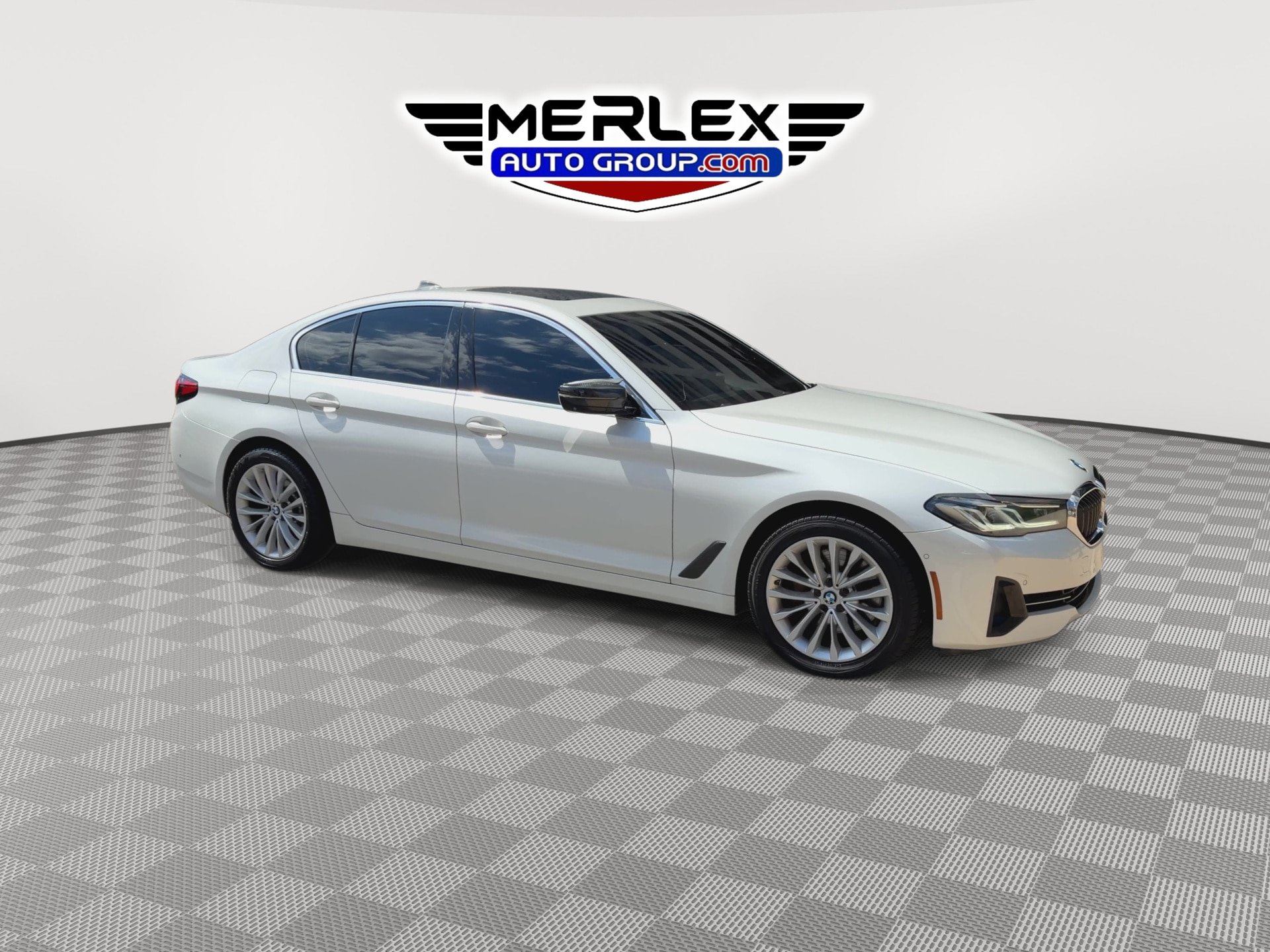 Used 2021 BMW 540i RWD image 2