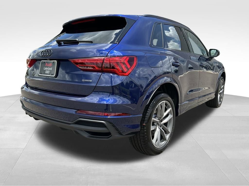 New 2025 Audi Q3 2.0T Premium image 4