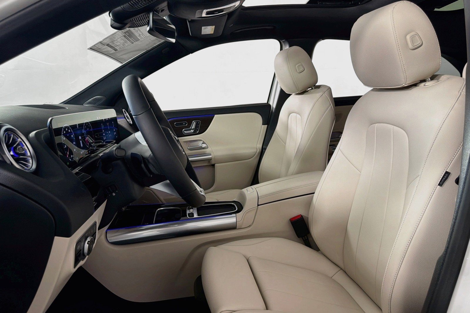 New 2026 Mercedes-Benz GLA 250 image 16