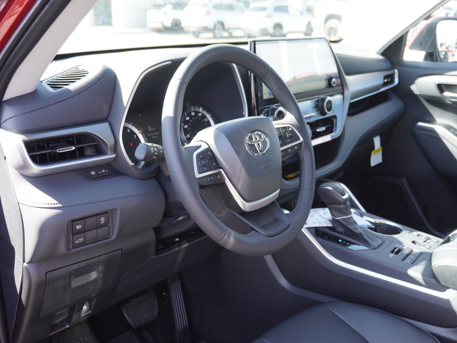 New 2026 Toyota Highlander XLE AWD/4WD image 22