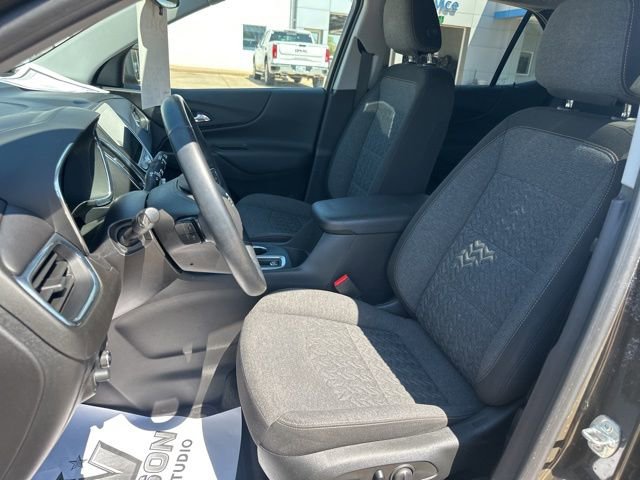 Used 2024 Chevrolet Equinox LT FWD image 9