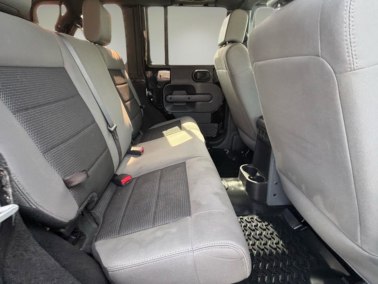 Used 2009 Jeep Wrangler Unlimited X w/ PWR Convenience Group image 23