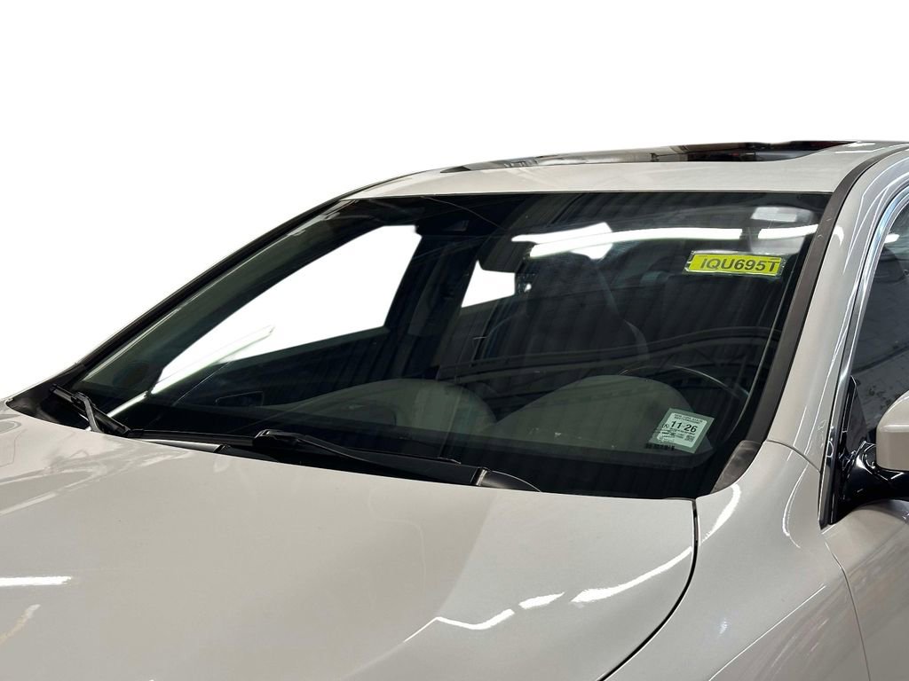 Used 2020 Acura TLX FWD image 11