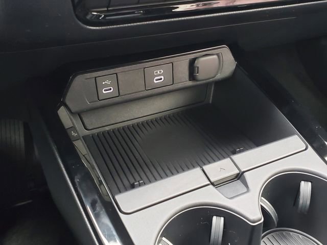 New 2026 Toyota Prius LE image 29