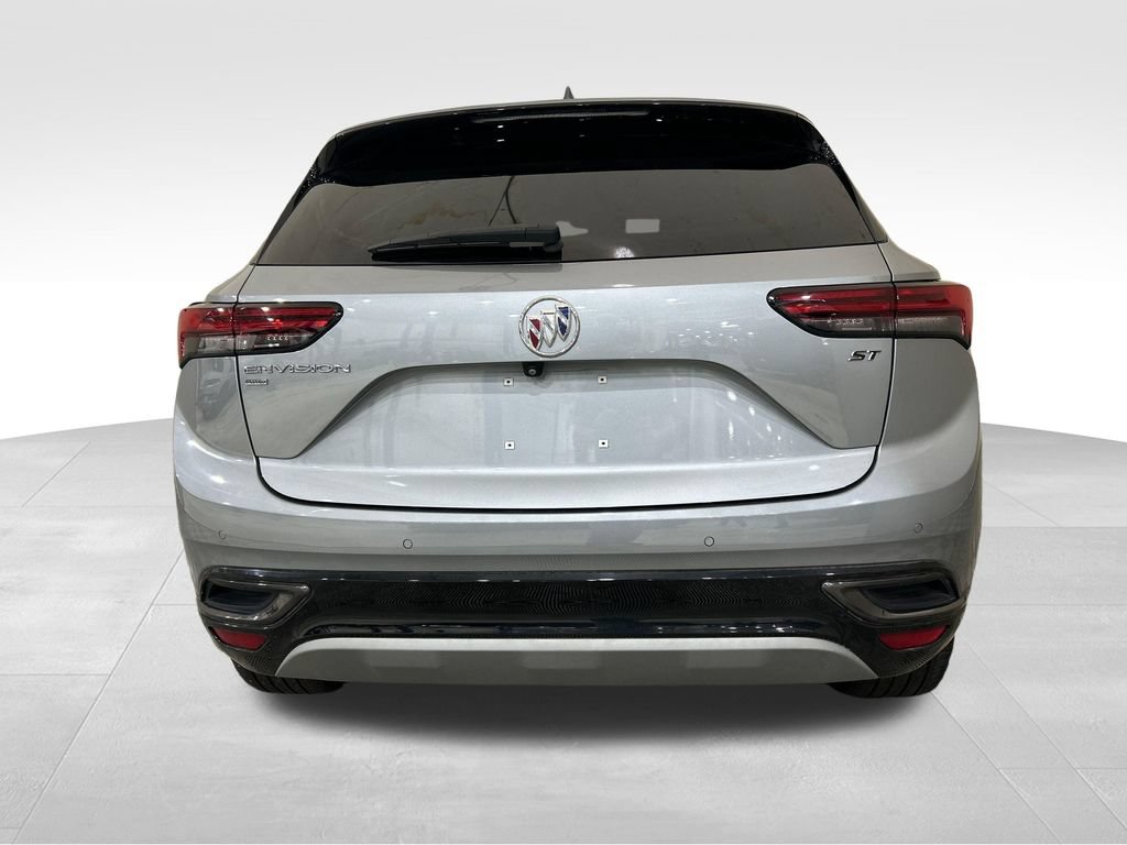 Used 2023 Buick Envision Essence w/ Technology Package I AWD/4WD image 4