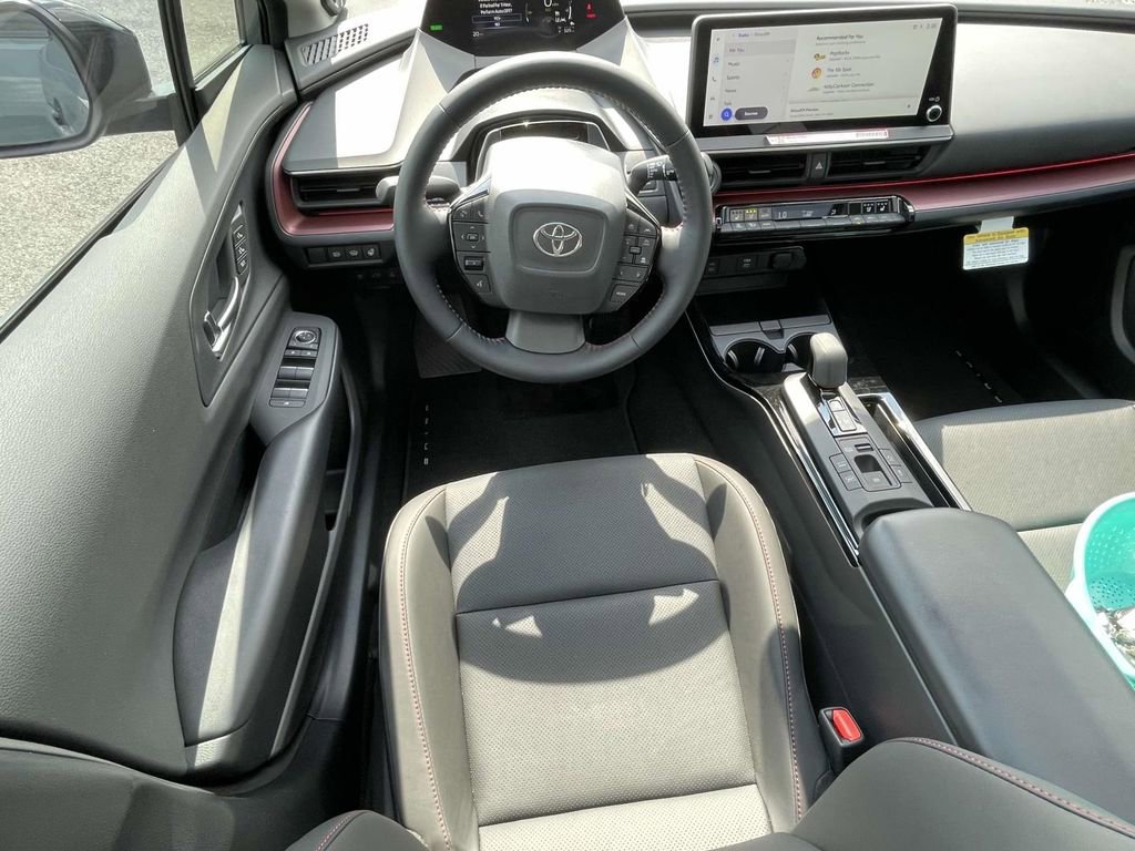 Used 2025 Toyota Prius Plug-In Hybrid w/ Limited Premium Package image 11