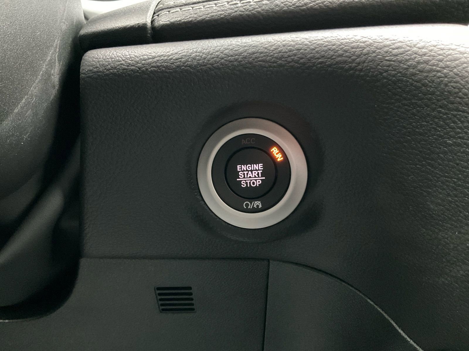 New 2026 Chrysler Pacifica Limited w/ S Appearance Package image 23