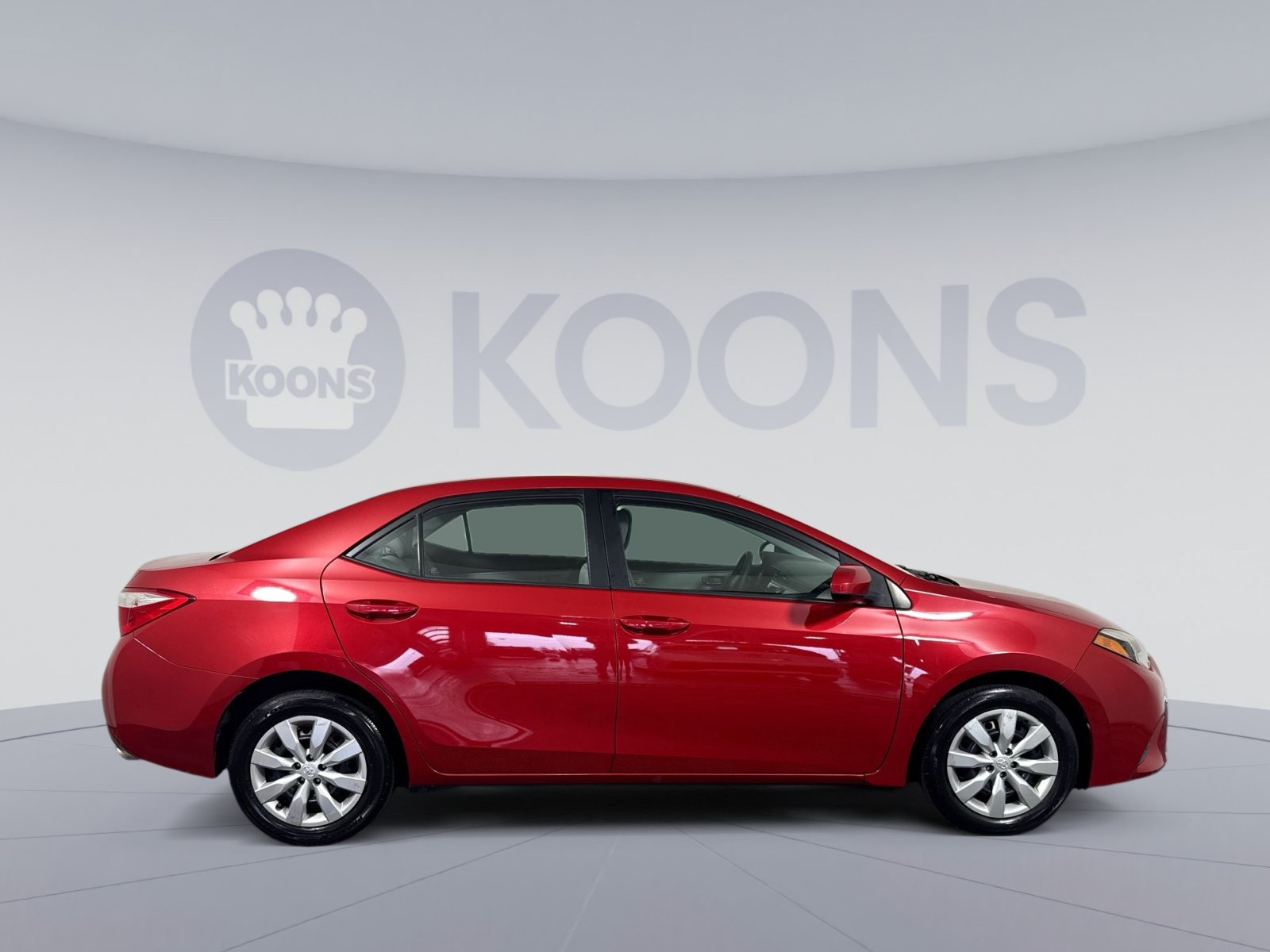 Used 2015 Toyota Corolla LE FWD image 8