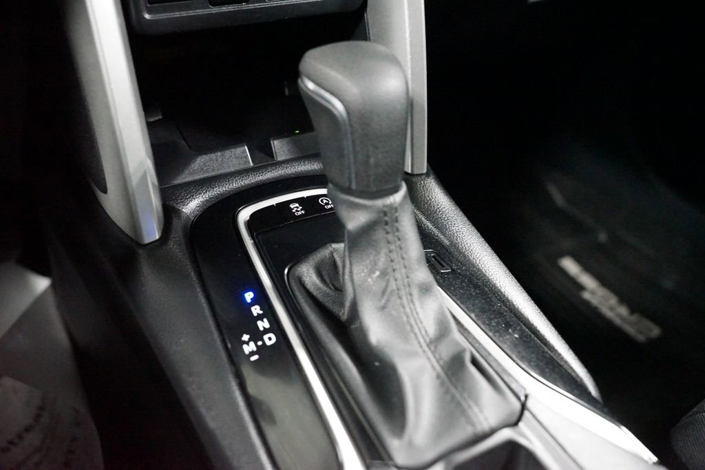 Certified 2024 Toyota Corolla Cross LE image 21