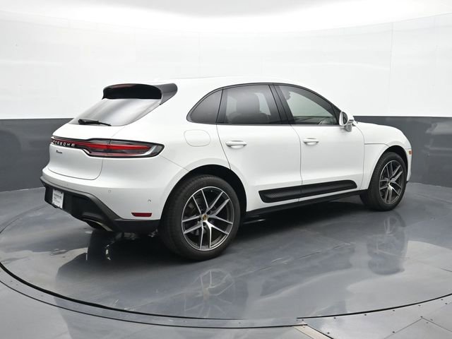 Certified 2023 Porsche Macan image 23