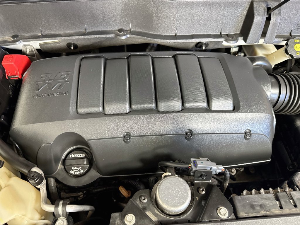 Used 2017 Chevrolet Traverse Premier FWD image 41