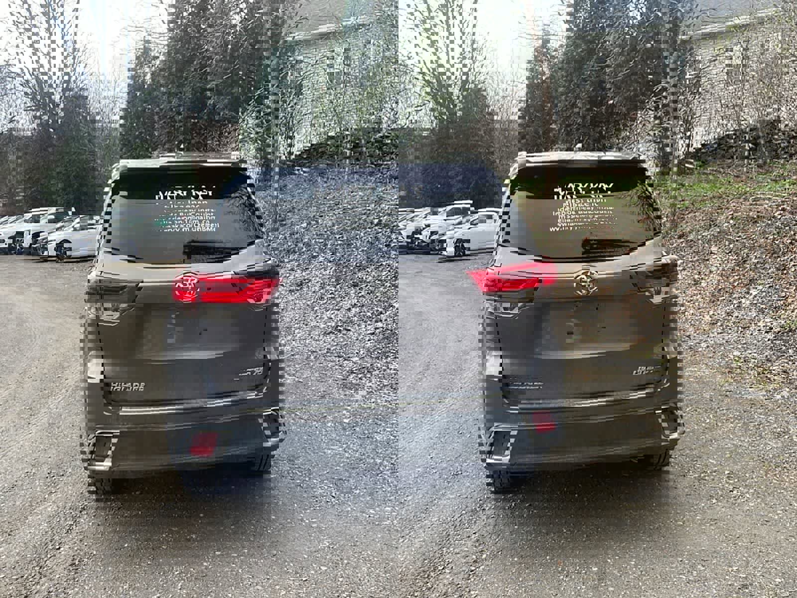 Used 2017 Toyota Highlander Limited w/ Protection Package #3 image 7