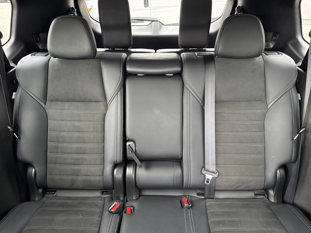Used 2025 Mitsubishi Outlander SE AWD/4WD image 37