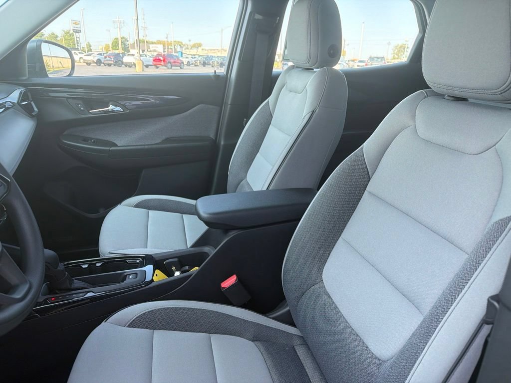 New 2026 Chevrolet TrailBlazer LS FWD image 11