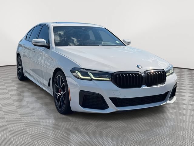 Used 2023 BMW 530i w/ M Sport Package RWD image 4