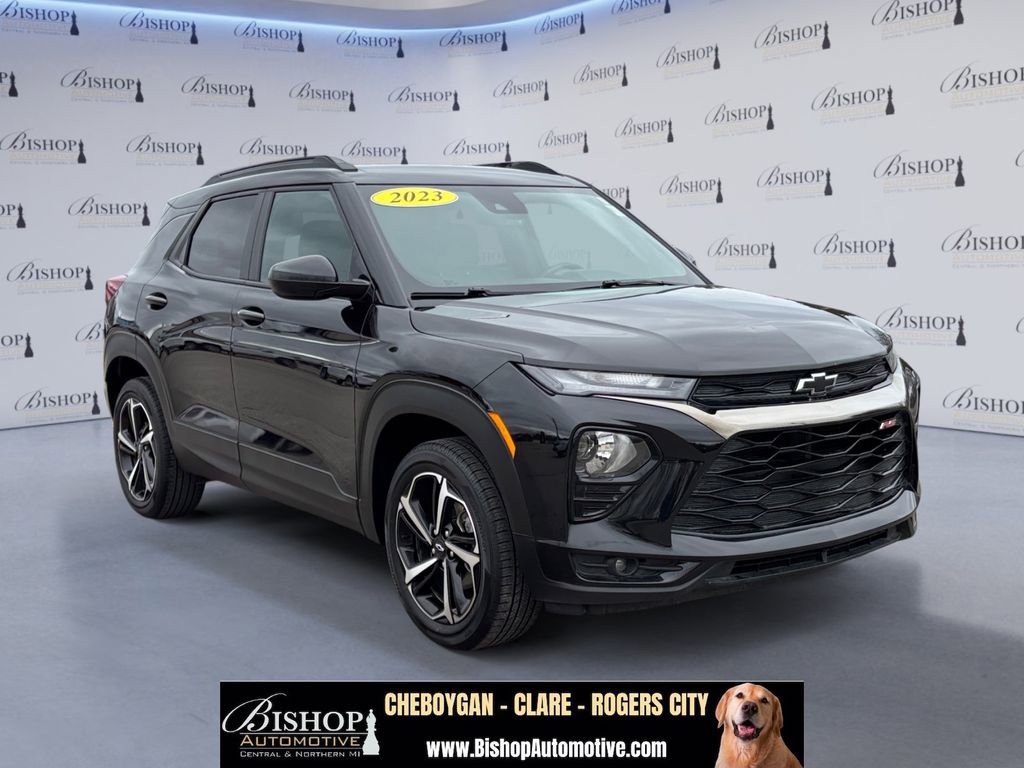 Used 2023 Chevrolet TrailBlazer RS w/ Convenience Package AWD/4WD image 19