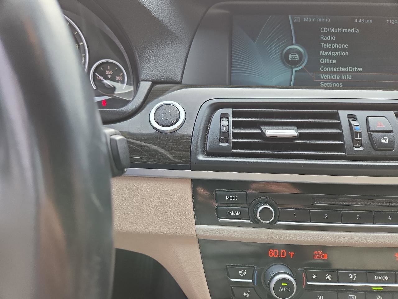 Used 2011 BMW 550i Sedan image 13