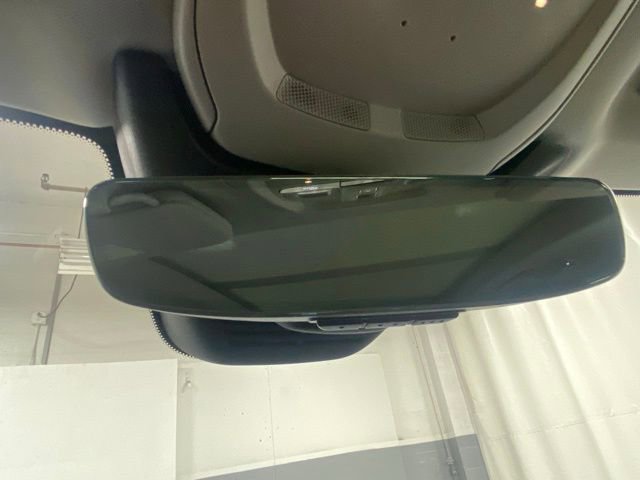 Certified 2025 Volvo XC90 B5 Core image 28