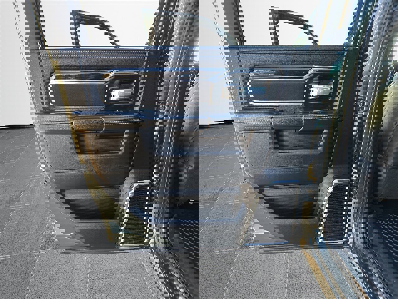 Used 2022 RAM 2500 Laramie image 10