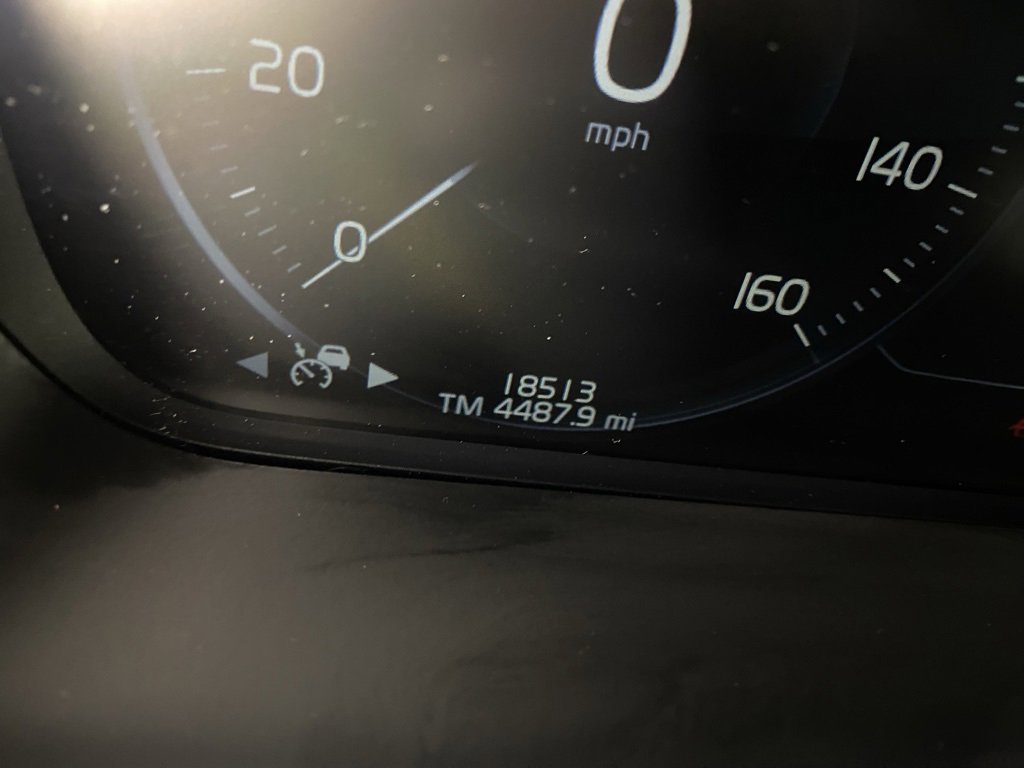 Used 2022 Volvo XC90 T6 Momentum w/ Advanced Package image 22