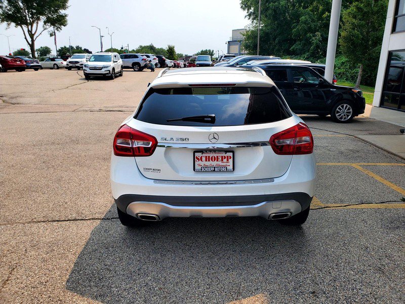Used 2018 Mercedes-Benz GLA 250 w/ Premium Package image 7