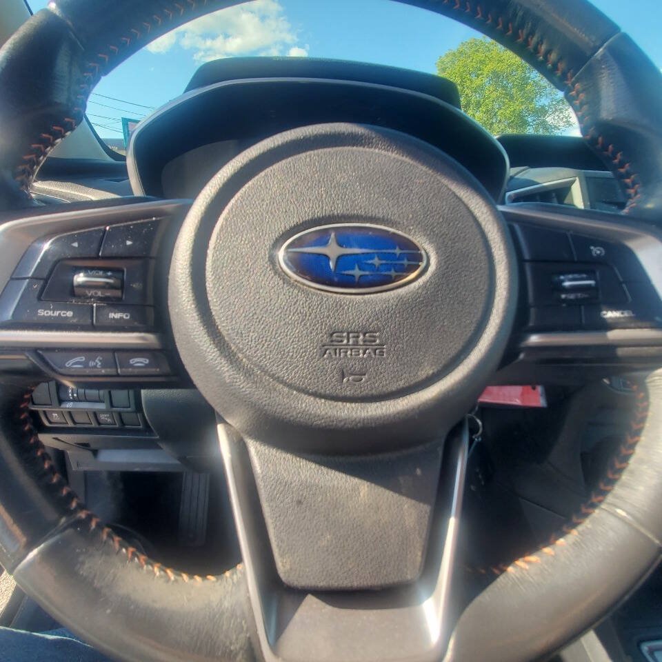 Used 2019 Subaru Crosstrek 2.0i Premium w/ Moonroof Package AWD/4WD image 16